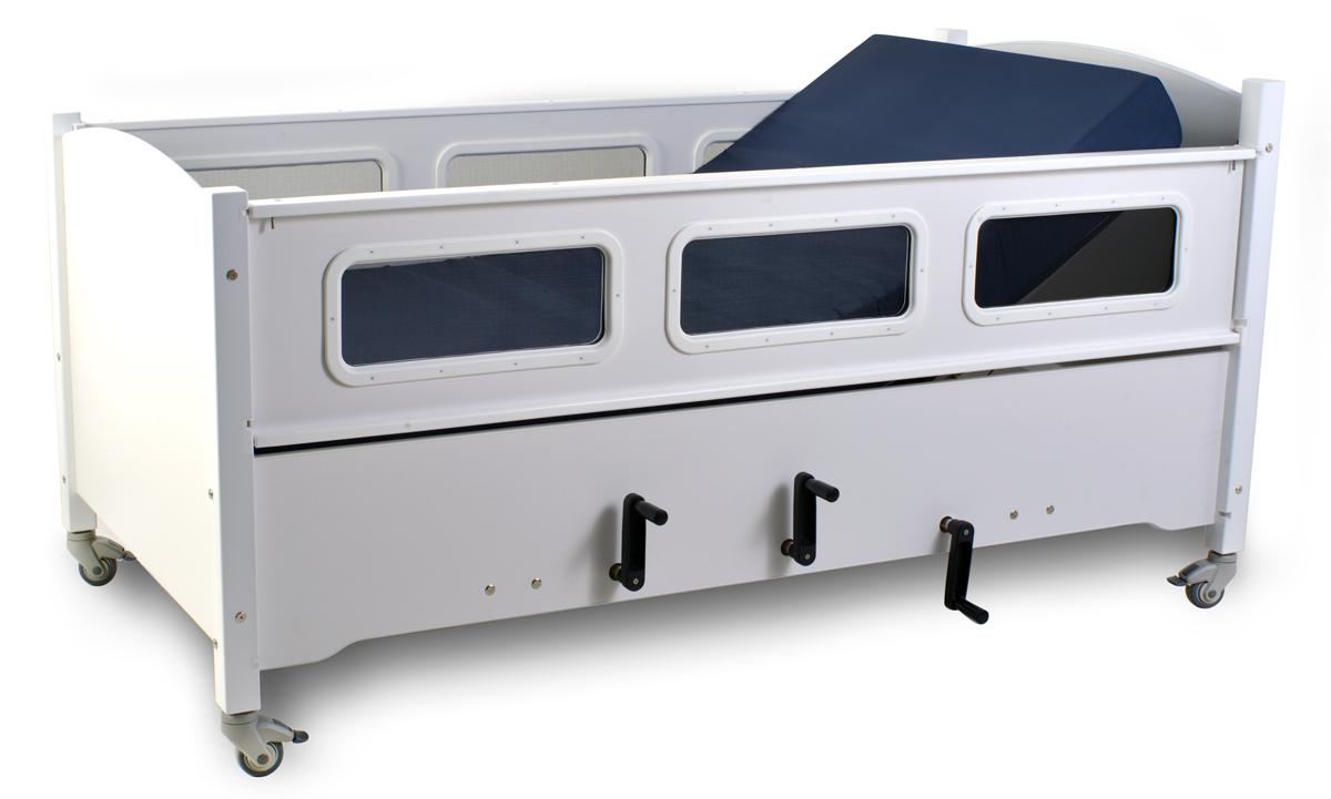 SleepSafe LOW bed in white with manual HI-LO